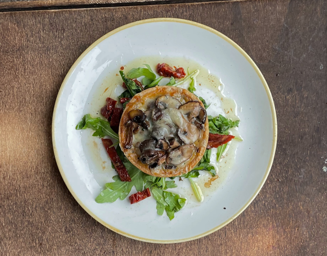 Mushroom, Truffle & Brie Tart (v)